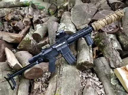 Гибрид "калаша" и "арки": американец доработал AR-15 с помощ