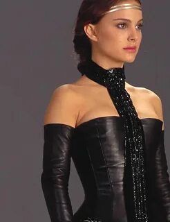 hermosa Star wars outfits, Star wars women, Natalie portman 