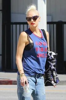 Pregnant GWEN STEFANI Out in Studio City 09/29/2017 - HawtCe