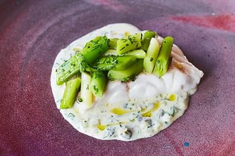 Bass with leeks and tartare hollandaise Recipe Food recipes,