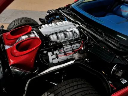 Моторный отсек Callaway C4 Twin Turbo Corvette ZR1 Super Spe