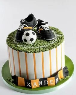 Pin by Cathleen Humphrey on Bolos para meninos Soccer birthd