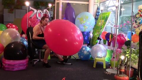 Burst XXL Balloon Blow to POP - YouTube