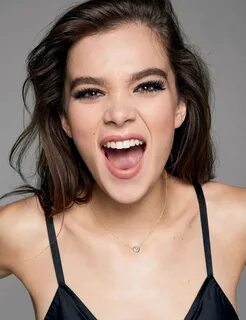 Starfucks 56K в Твиттере: "Hailee Steinfeld.