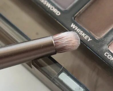 Urban Decay Naked Smoky Eyeshadow Palette - Beauty in simpli