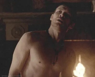 Klaus Mikaelson + 4.18 "American Gothic". - Klaus Photo (341