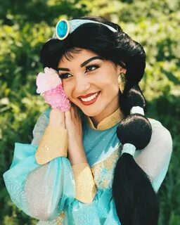 Jasmine Disney cosplay, Princess jasmine, Disney costumes di