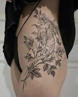 Pin by Анастасия Наумова on TATTOOS in 2020 Dragon tattoo hi