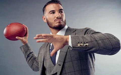 Mitchell Trubisky - Bio, Net Worth, Position, NFL, Contract,