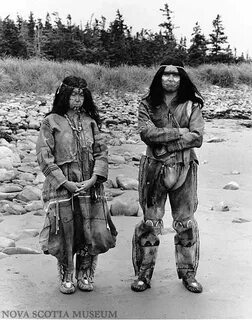 MI'KMAQ TRADITIONAL CLOTHES Native american history, Native 