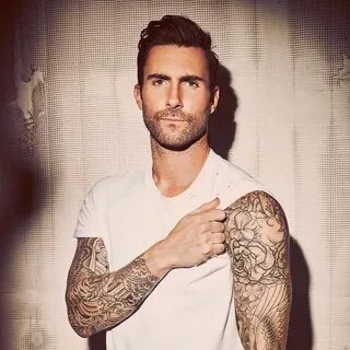 Adam Levine Cantanti