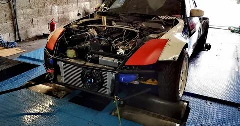 Nissan 350Z with a 2JZ-GTE Makes 700+ hp on Dyno
