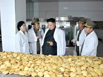 Cookies Kim Jong Un Looking At Things Know Your Meme