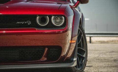 2018 Dodge Challenger SRT Hellcat Widebody (Color: Octane Re