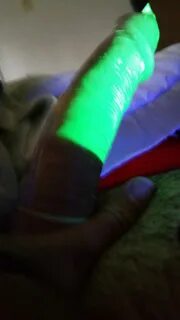 My veiny cock and glow in the dark condom - 10 Pics xHamster