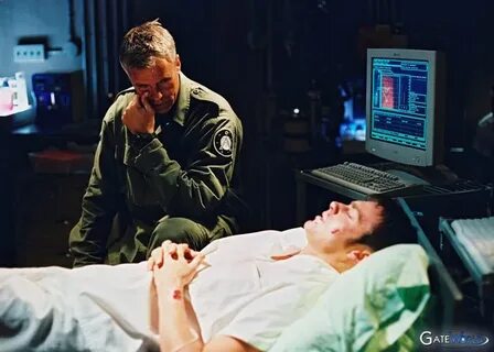 Jack sitting with Daniel in the infirmary during 'Meridian' 
