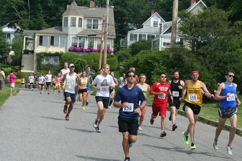 2014 Peaks Island 5 Mile Road Race " Maine Running Photos