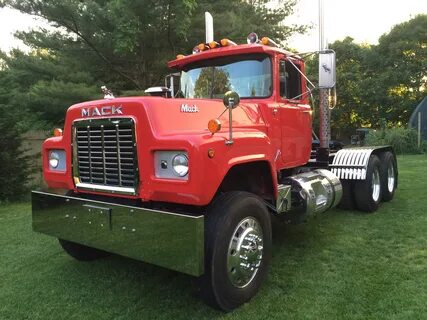 R700 MACK - Antique and Classic Mack Trucks General Discussi