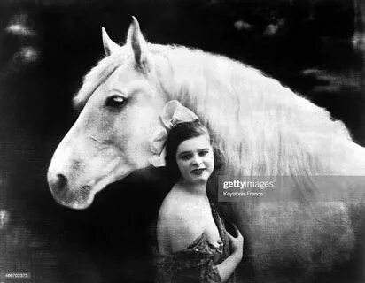Australian circus Acrobat Miss May Wirth and her horse, circ