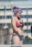 Kelly Osbourne sexy cleavage in bikini in Australia Celebs D