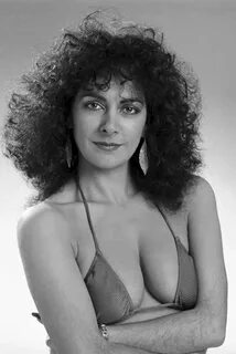 Marina Sirtis Marina sirtis, Bikini photoshoot, Photoshoot