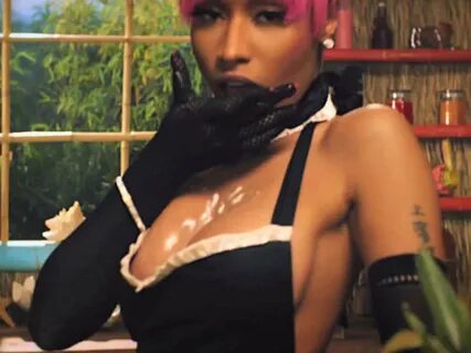 Nicki Minaj: Anaconda Music Video and Screencaps-35 GotCeleb