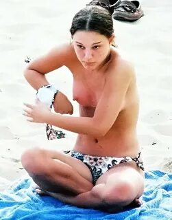Celeb Sunday Natalie Portman S Beach Tits Pics Xhamster My X