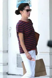Lara Flynn Boyle in Casual Outfit - Los Angeles 08/26/2018 *