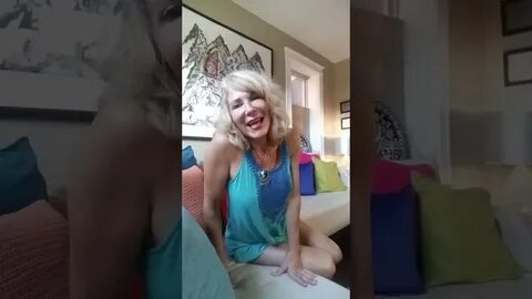 Crazy Carol Sings Breakdown by Tom Petty! - YouTube