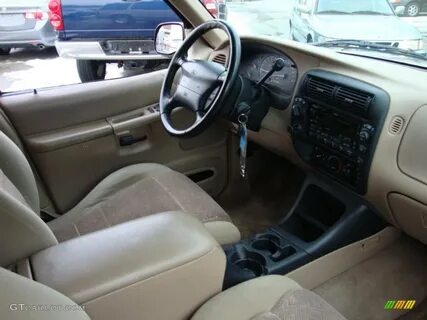 1998 Ford Explorer XLT 4x4 Medium Prairie Tan Dashboard Phot