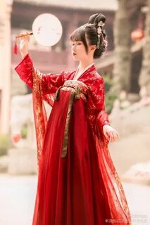 Традиционное китайское свадебное платье (52 фото)