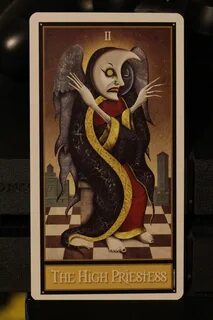 Playing Mode: Tarot 2 - The High Priestess