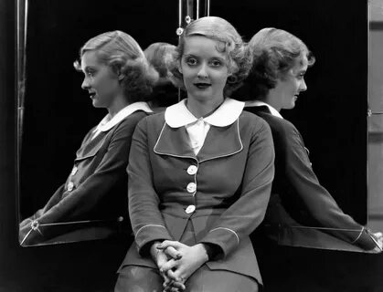 Bette Davis, Mirrors