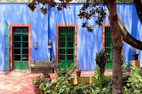 Frida Kahlo's Casa Azul in Coyoacán, Mexico. Frida kahlo, Bl