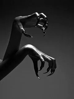 ☠ € mpяєʂʂ σf Dąяkɲєʂʂ ☠ Black nails, Character aesthetic, D