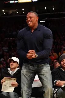 Dr. Dre lookin' Super Buff at the Lakers Game. T.V.S.T.