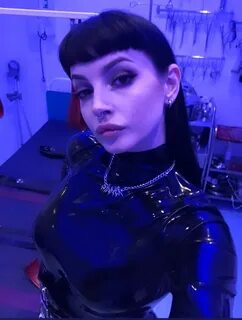 Mistress Mina.