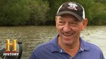 Swamp People: Troy's Special Guest Catches WILD GATORS (Seas