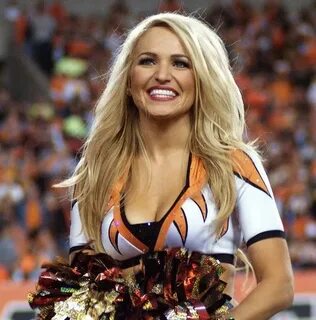 #cheerleaders Hottest nfl cheerleaders, Nfl cheerleaders, Be