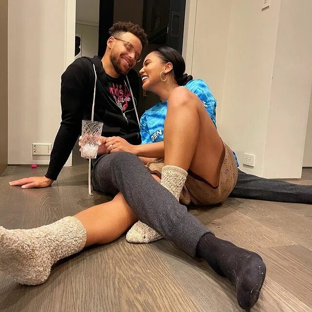 Photo shared by Ayesha Curry on December 31, 2020 tagging @stephencurry30. 