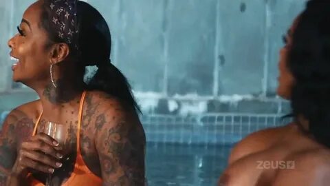 Joseline Hernandez Nude In Pool (Joseline's Cabaret) - EachP