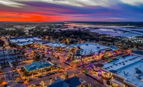 South Carolina Comes Alive for Christmas in These Neighborho
