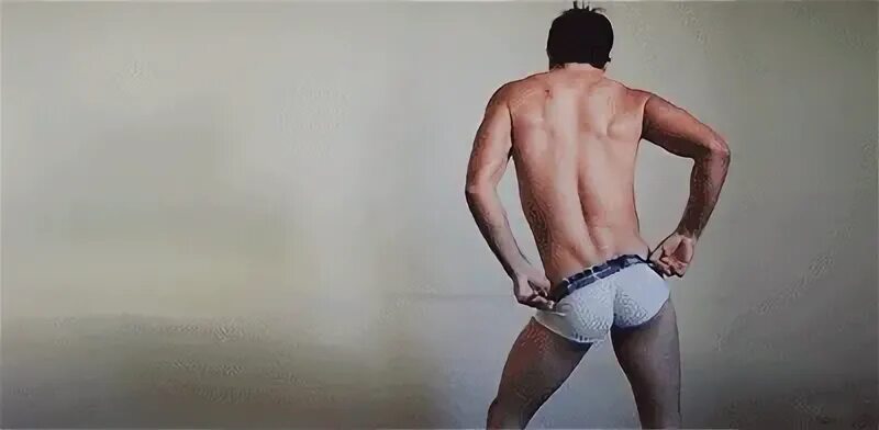 GIFs - Guy Gay