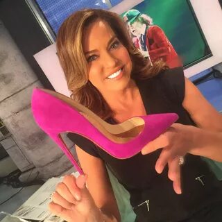 Robin Meade в Твиттере: "#tuesdayshoesday! This is from yday