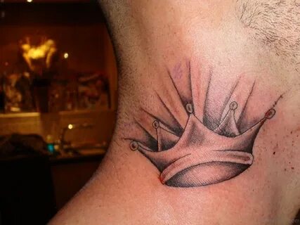 22 Pleasing Queen Crown Neck Tattoos - Tattoo Designs - Tatt