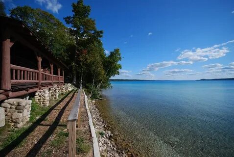 15 Best Lakes in Michigan - The Crazy Tourist Torch lake, To