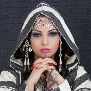 Imazighen sud_est Moroccan fashion, Morocco, Arabian beauty