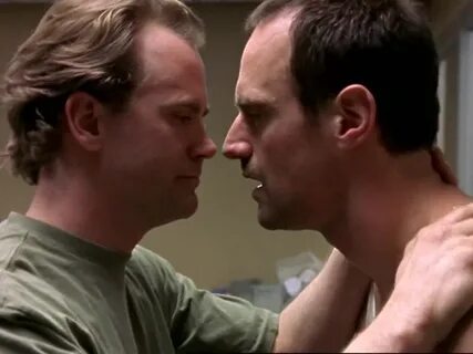 ausCAPS: Christopher Meloni nude in Oz 2-06 "Strange Bedfell