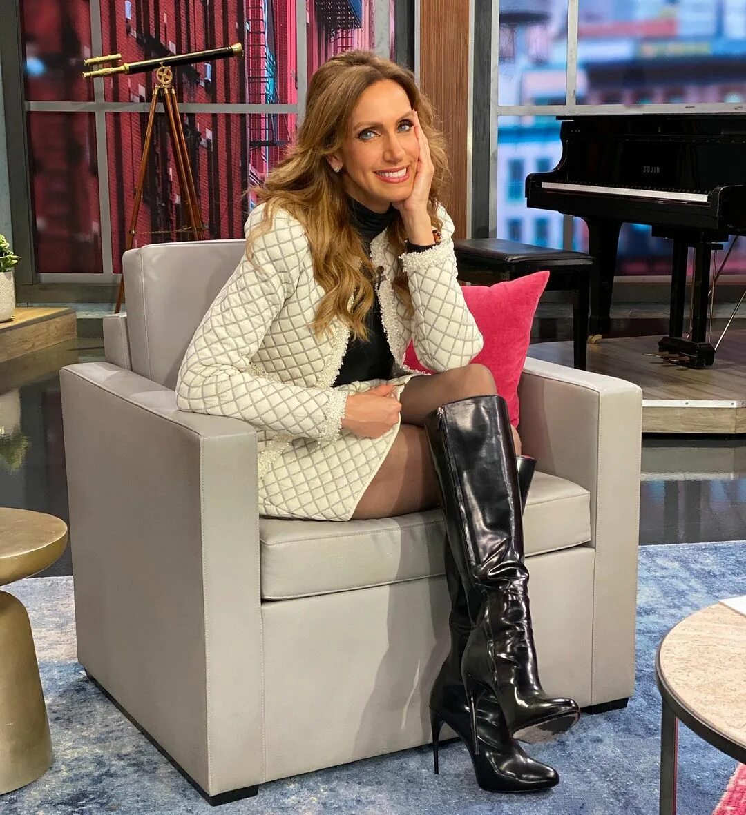 Lili Estefan в Instagram: "Sabían que hoy es el mes 1, el día 21, del ...