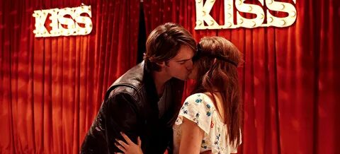 The Kissing Booth (2018) uploaded by ♕ 🅡 🅞 🅝 🅝 🅘 🅔 🅛 🅞 🅓 🅖 🅔